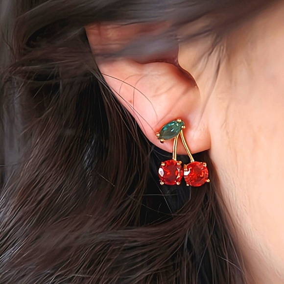 ๐๏ธ๐ Red Cherry Cute Trendy Fun Stud Earrings - Zircon & Gold-Plated Alloy ๐ - Picture 4 of 10